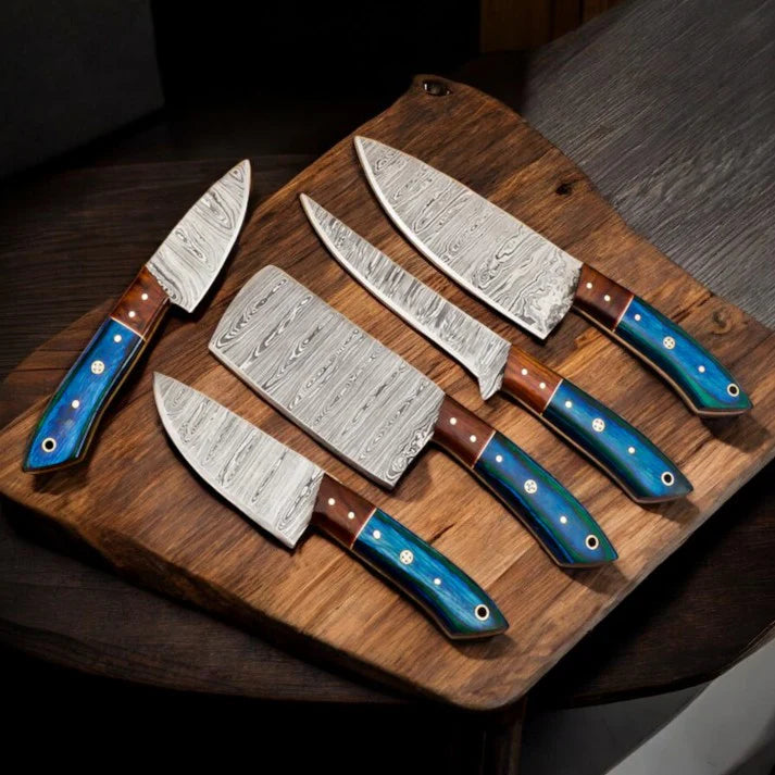 Custom Kitchen Knife Set - Handcrafted Damascus Steel Blades